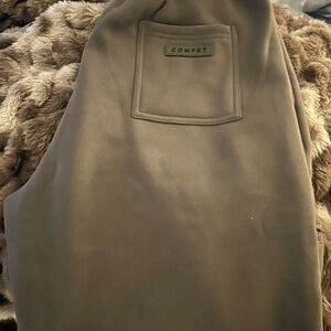 Comfort Label Taupe Sweatpants with Zipper Pocket